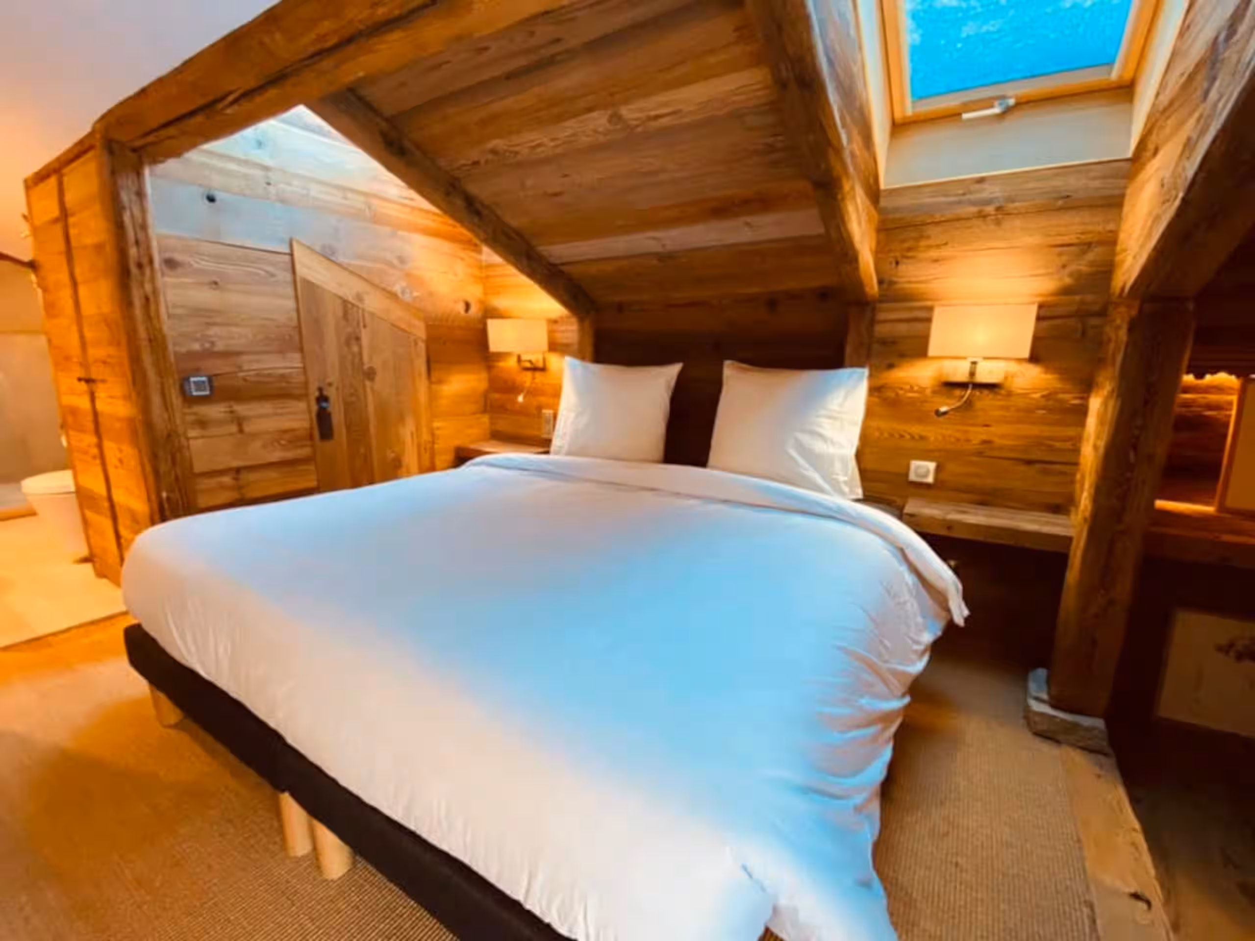La suite parentale avec lit de 180 cm